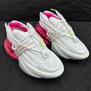 Balmain White With Pink Heels, Pointed-Toe Wavy Sneakers